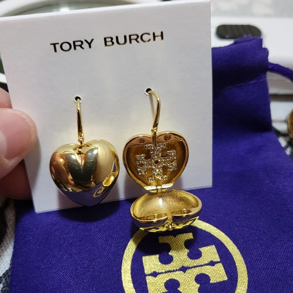 *** SOLD OUT *** Tory Burch Heart Locket Earrings - Picture 7 of 8